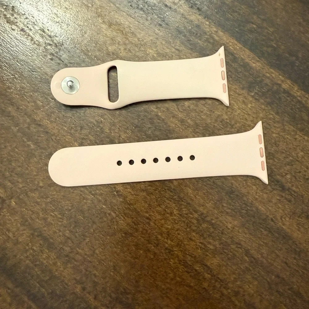 Apple smartwatch pink